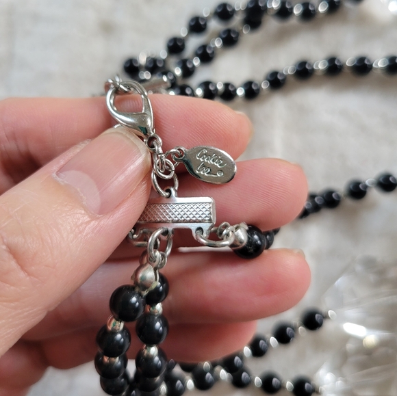 Cookie Lee | NWOT Chunky Black/Clear Tiered Crystal Beaded Statement Necklace - Picture 4 of 7